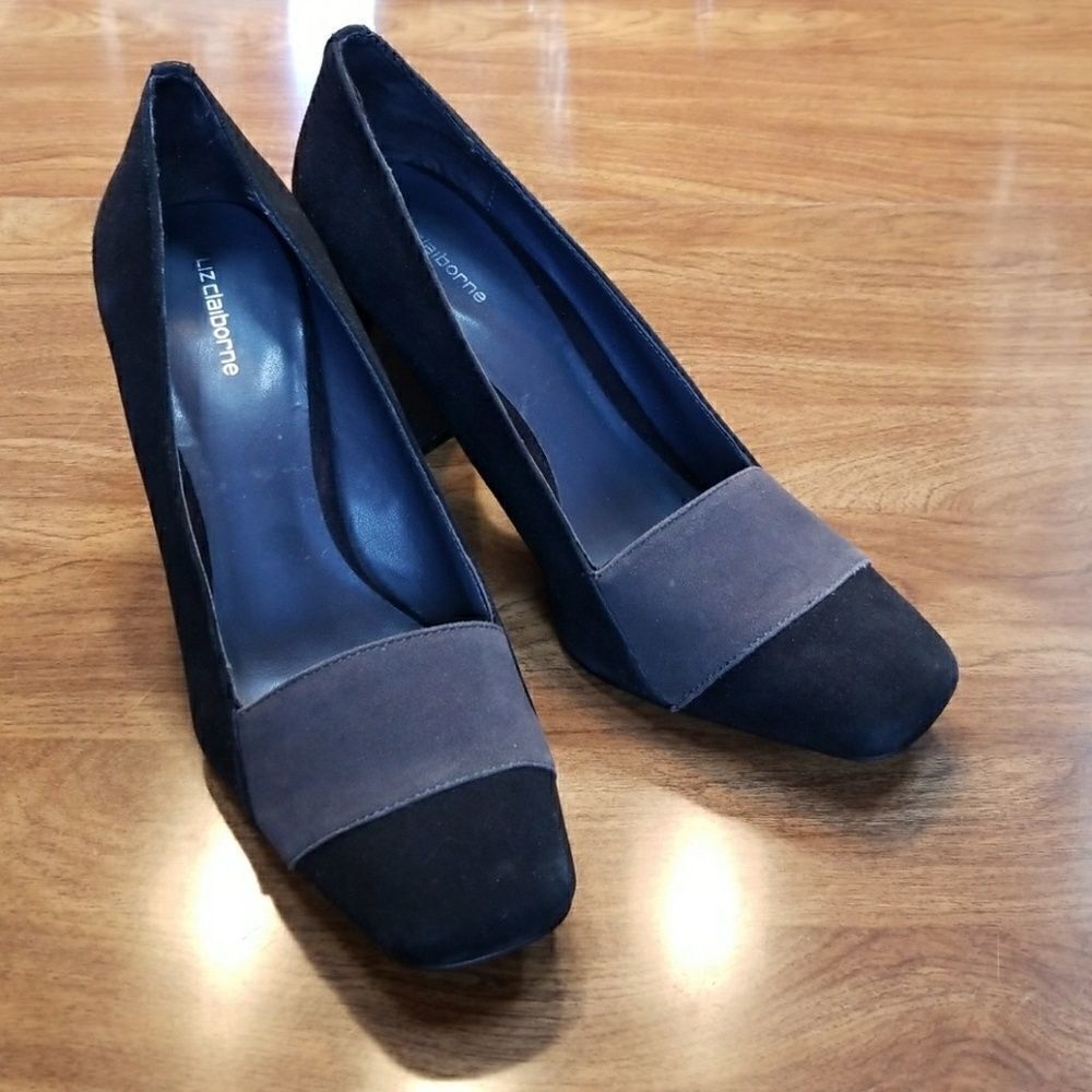 𝅺LIZ Claiborne Leather Suede Heels